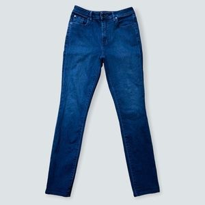 ⭐️SOLD⭐️ raleigh north carolina nc denim haywood blue jeans size 28